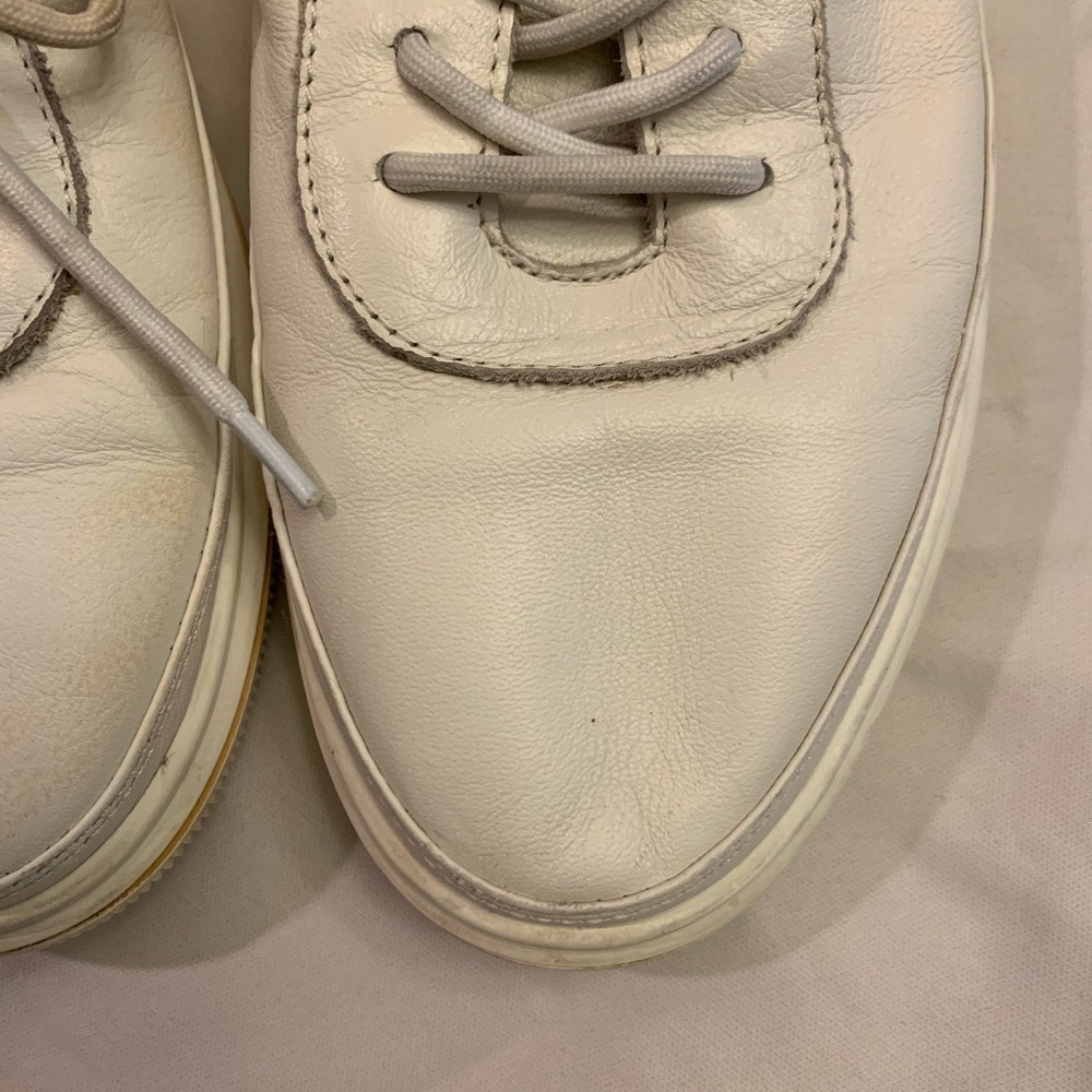 Gucci Leather Sneakers - Picture 5 of 15